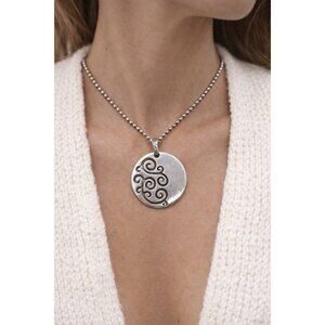 Brighton Silver Tone 1 1/2” Scroll Pendant Necklace Round Medallion Adjustable